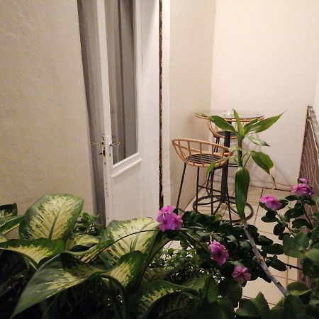 Jolie Chambre Climatisee Avec Balcon Chez L'Habitant Saint Pierre Eksteriør bilde