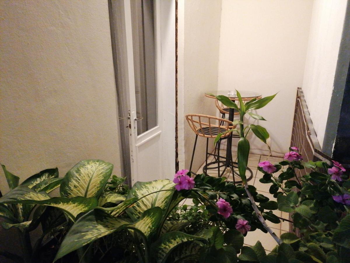 Jolie Chambre Climatisee Avec Balcon Chez L'Habitant Saint Pierre Eksteriør bilde